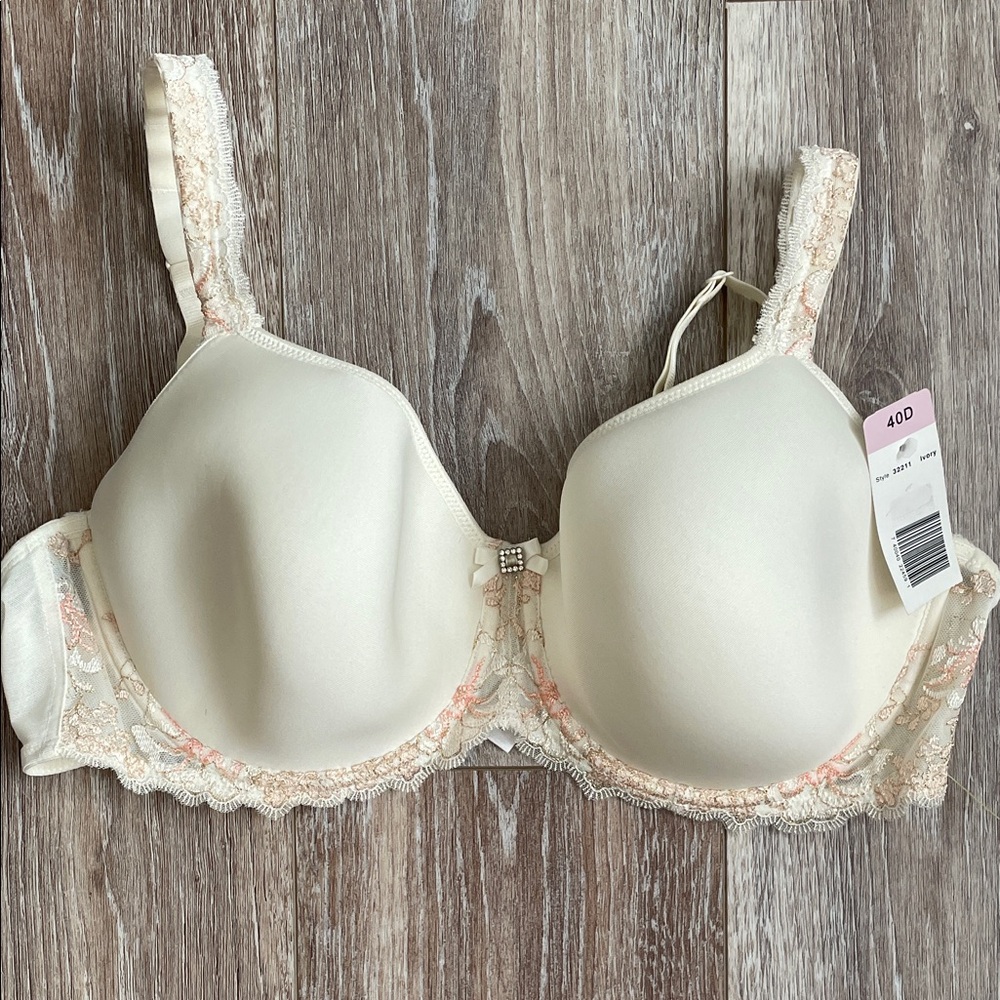 Lunaire Ivory Padded Underwire Bra 40D Pink Lace Jeweled Bow Center